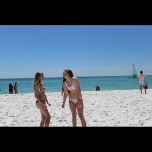 Meet your Posher, Taylor